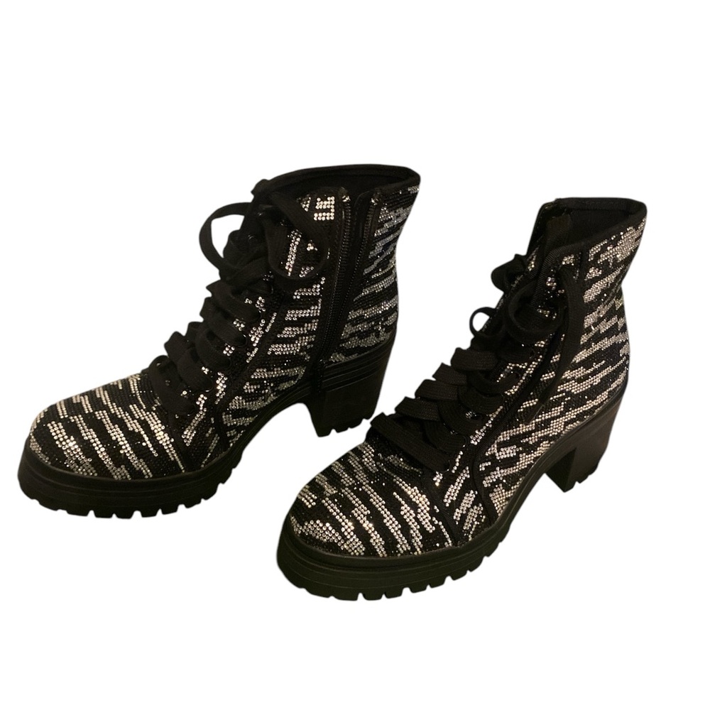GB Gianni Bini black and silver boots